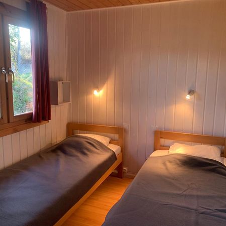 Camping Familial Paisible Avec Piscine, Mobil Home , Chalet, Studio & Emplacement Nue Casties-Labrande Εξωτερικό φωτογραφία