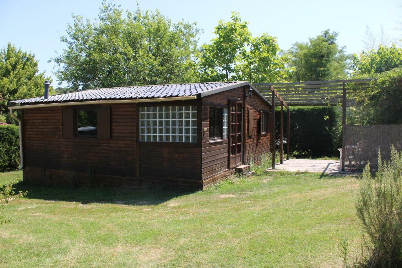 Camping Familial Paisible Avec Piscine, Mobil Home , Chalet, Studio & Emplacement Nue Casties-Labrande Εξωτερικό φωτογραφία
